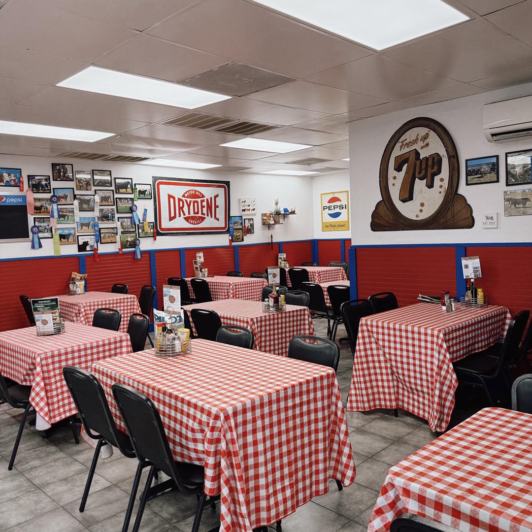 Rowdy T Burger Stop - Where Fresh Meat Meets Flavor